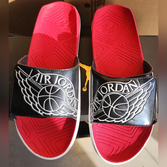 Air Jordan Hydro 7 "White", Size 12, Color Blk/Wht-Gym Red - Picture 3 of 9